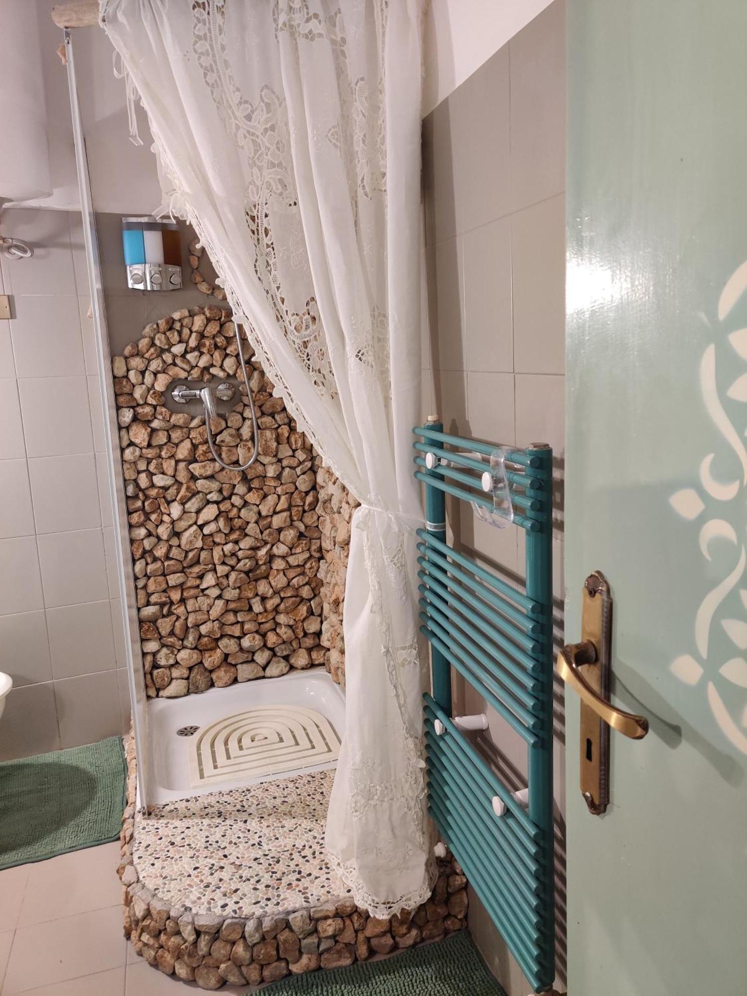 B&B Le Grette Gioia Dei Marsi Exterior photo
